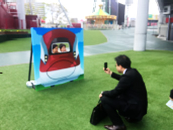 ④顔出しパネル